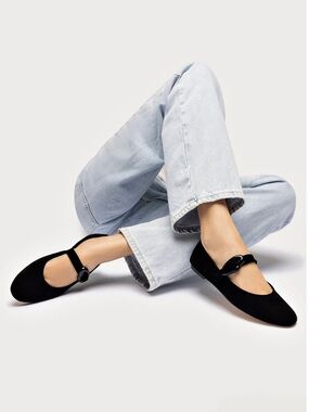 NWT Larroude Verona Ballet Flat In Black Suede